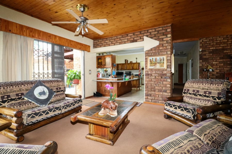 3 Bedroom Property for Sale in Doringkruin North West